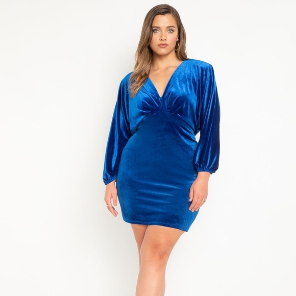 𝅺Eloquii velvet dress - Picture 2 of 10